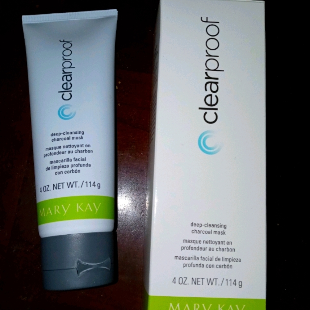 Mary Kay charcoal mask 4.2 oz